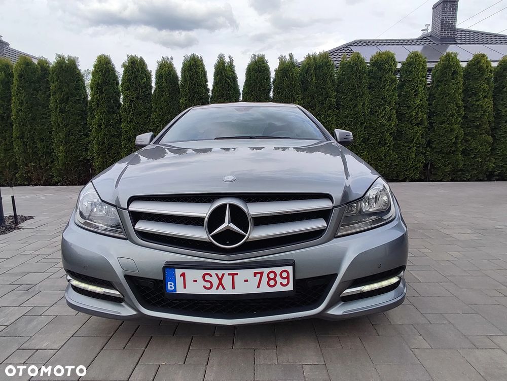 Mercedes-Benz Klasa C 220 BlueTEC BlueEFFICIENCY Edition 7G-TRONIC Edition 1 - 19