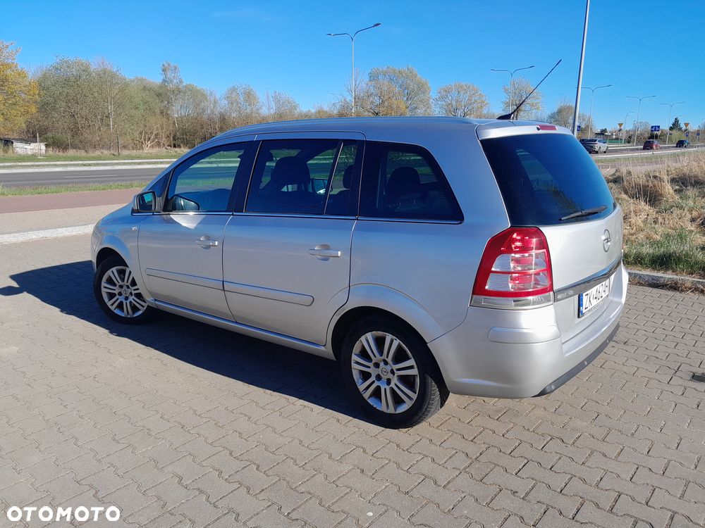 Opel Zafira 1.7 CDTI - 2