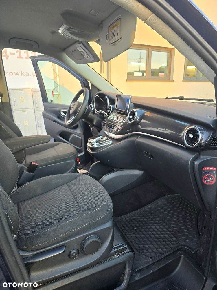 Mercedes-Benz Klasa V 220 CDI 7G-Tronic - 3