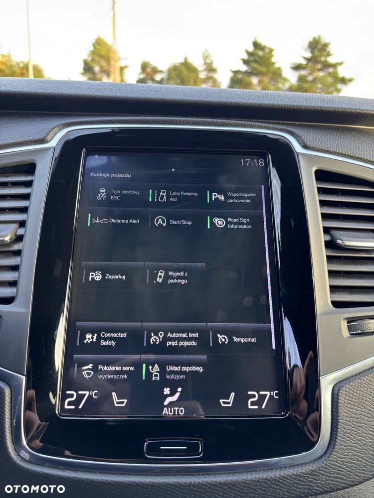 Volvo XC 90 D5 AWD Momentum - 28