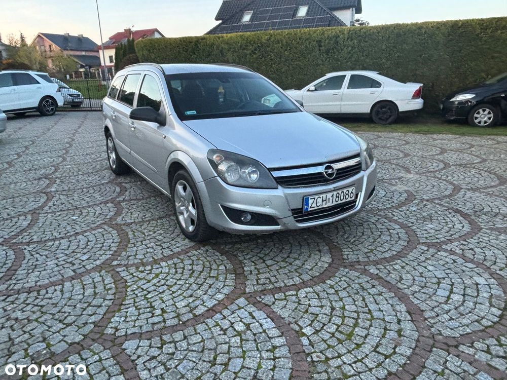 Opel Astra 1.9 CDTI Caravan DPF Edition - 2