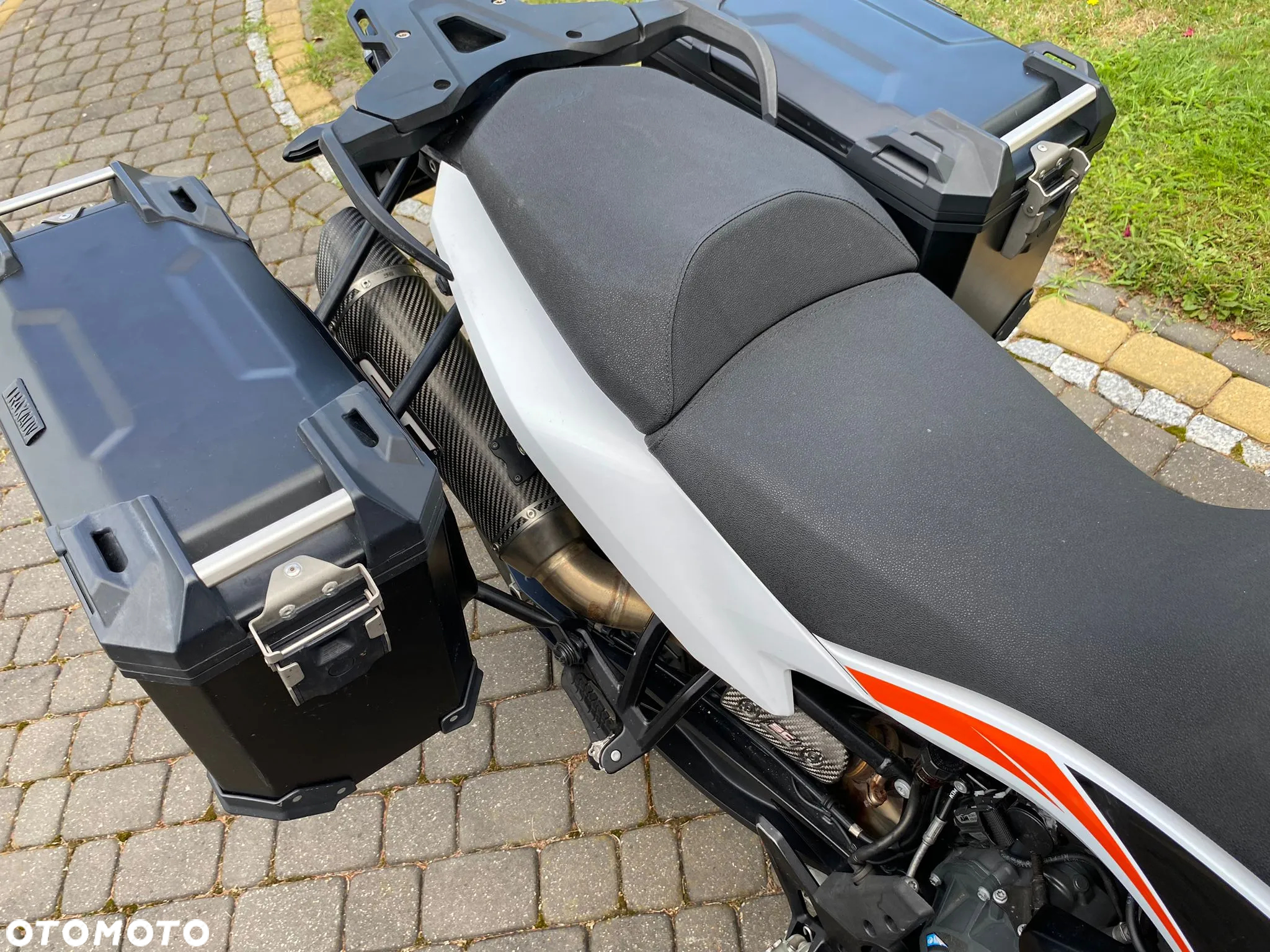 KTM Adventure - 7