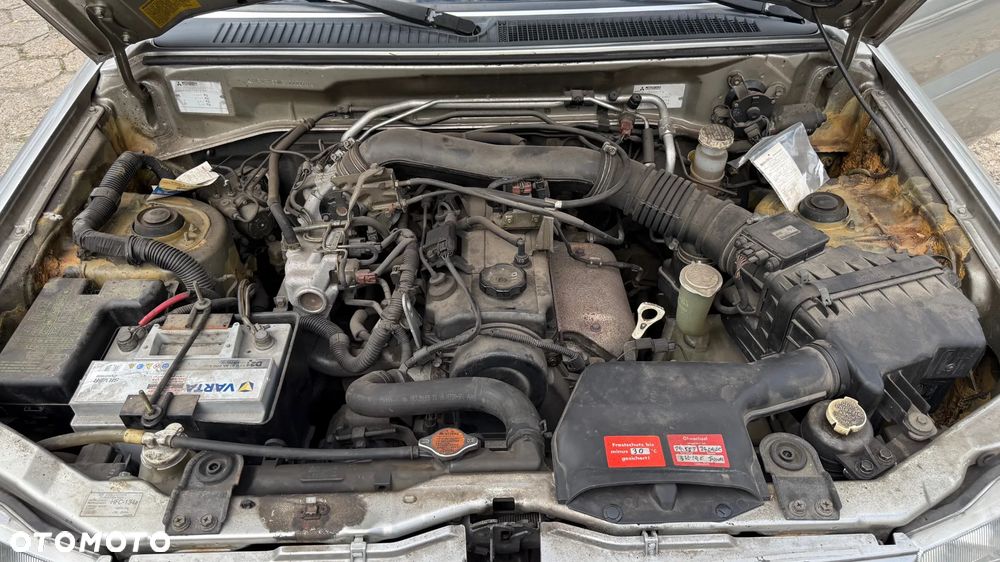 Mitsubishi Pajero Pinin - 18