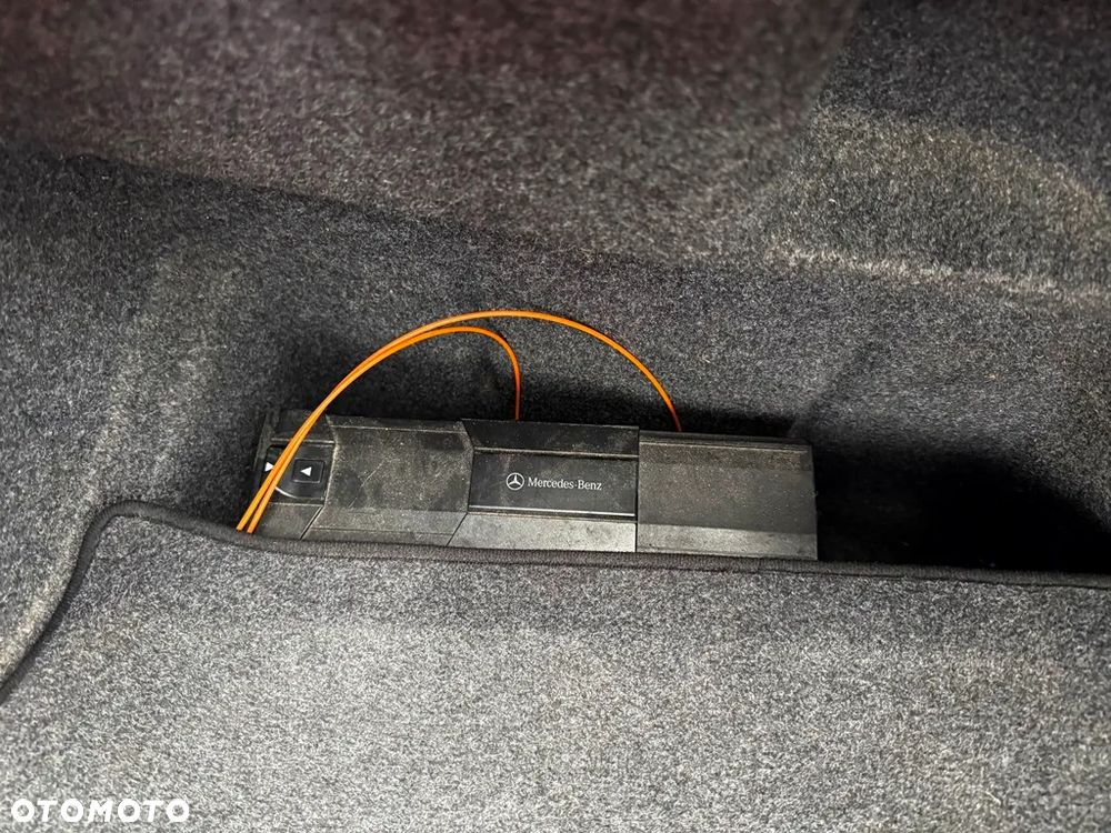 Mercedes-Benz CLK 320 - 19