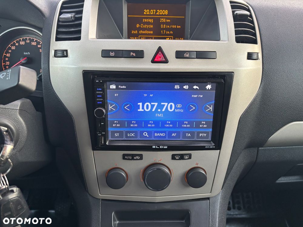 Opel Zafira - 15
