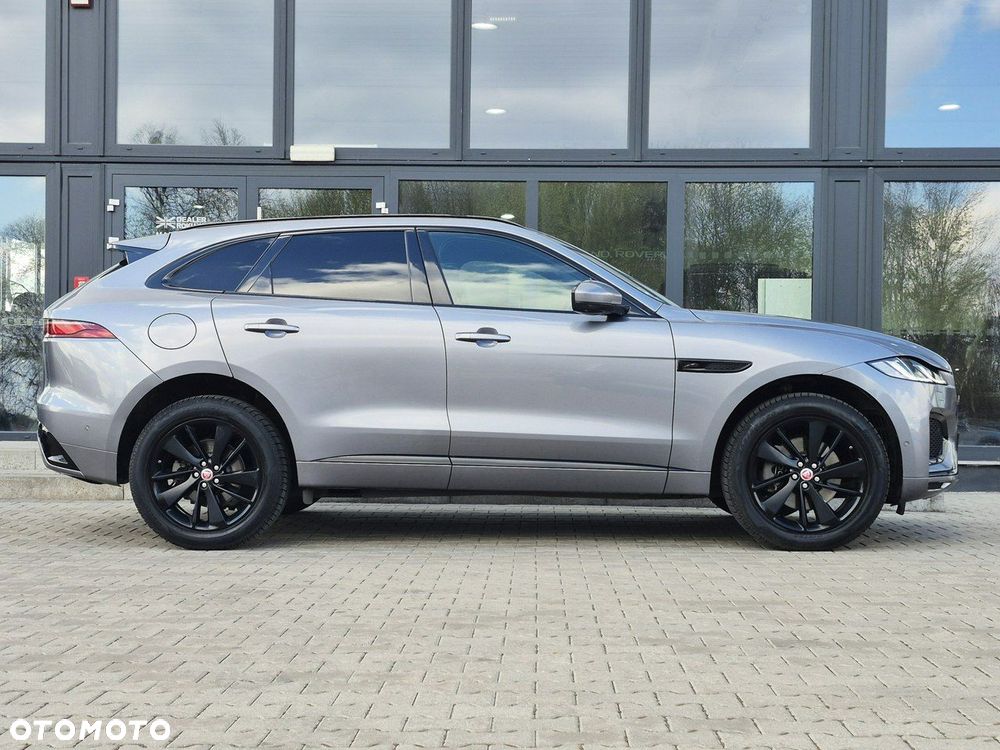 Jaguar F-Pace - 6