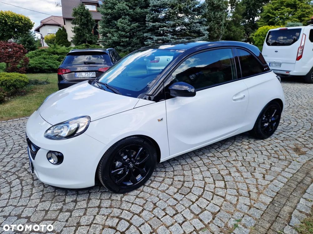 Opel Adam 1.2 Black Link - 11