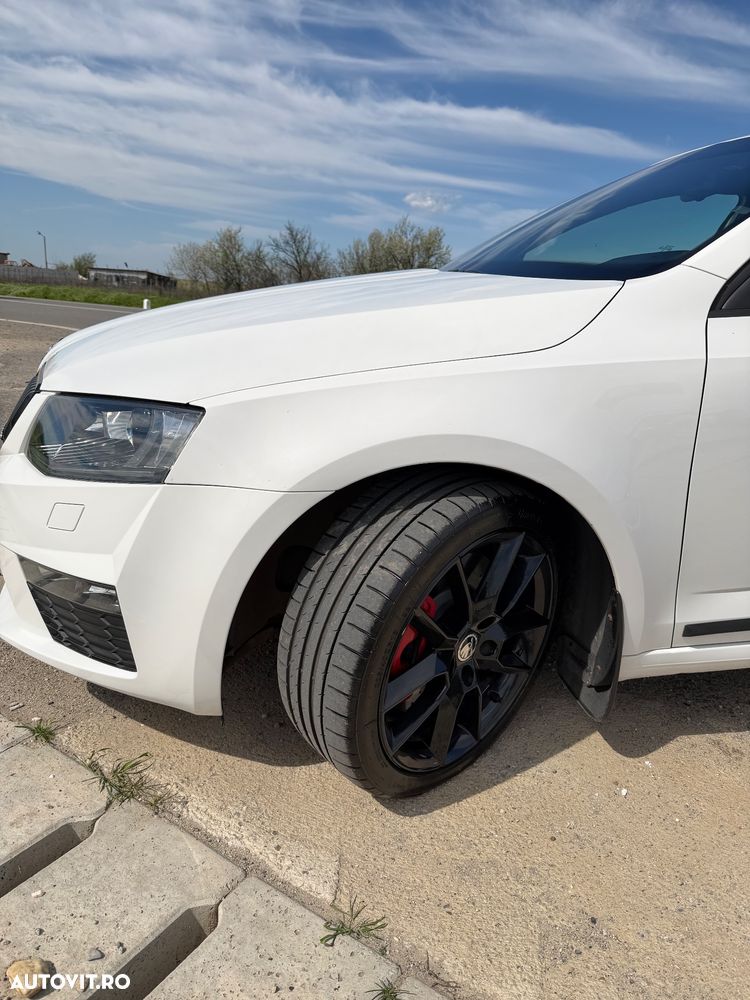 Skoda Octavia 2.0 TDI (Green tec) DSG RS - 13