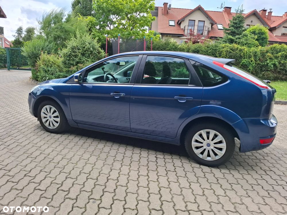 Ford Focus 1.6 Gold X - 32