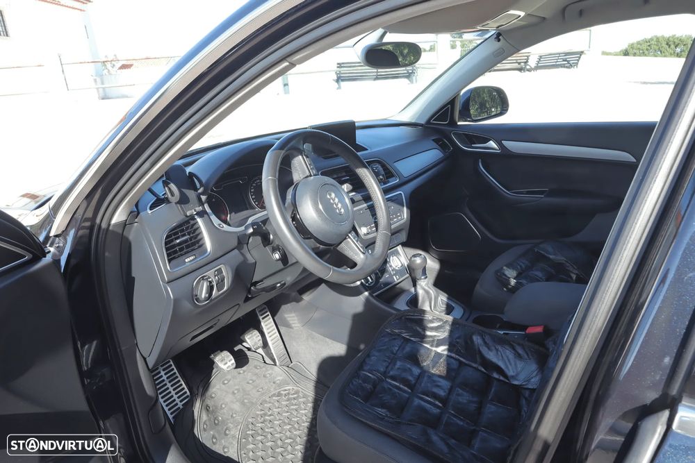 Audi Q3 2.0 TDI Sport - 5