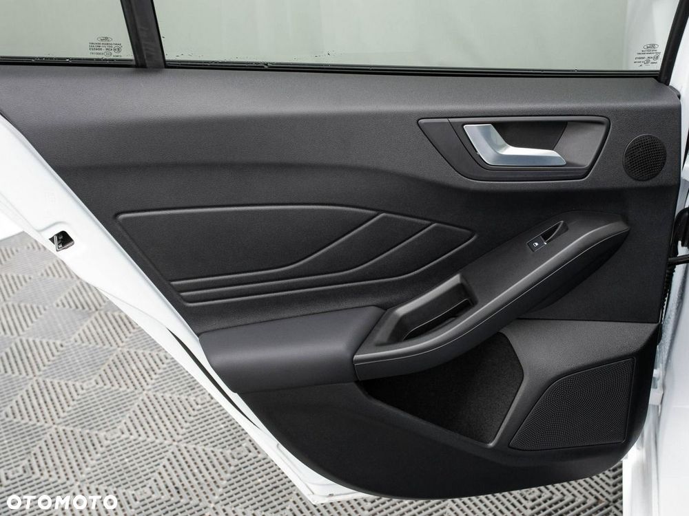 Ford Focus 2.3 EcoBoost ST X - 23