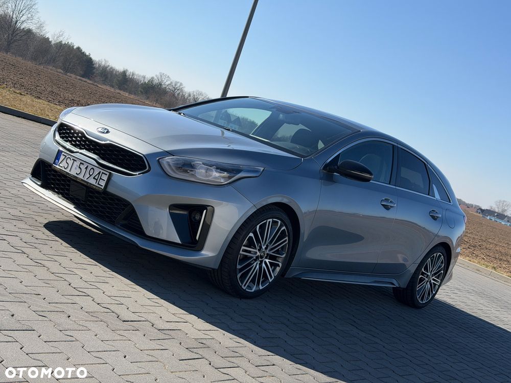 Kia ProCeed 1.4 T-GDI DCT7 OPF GT LINE - 3