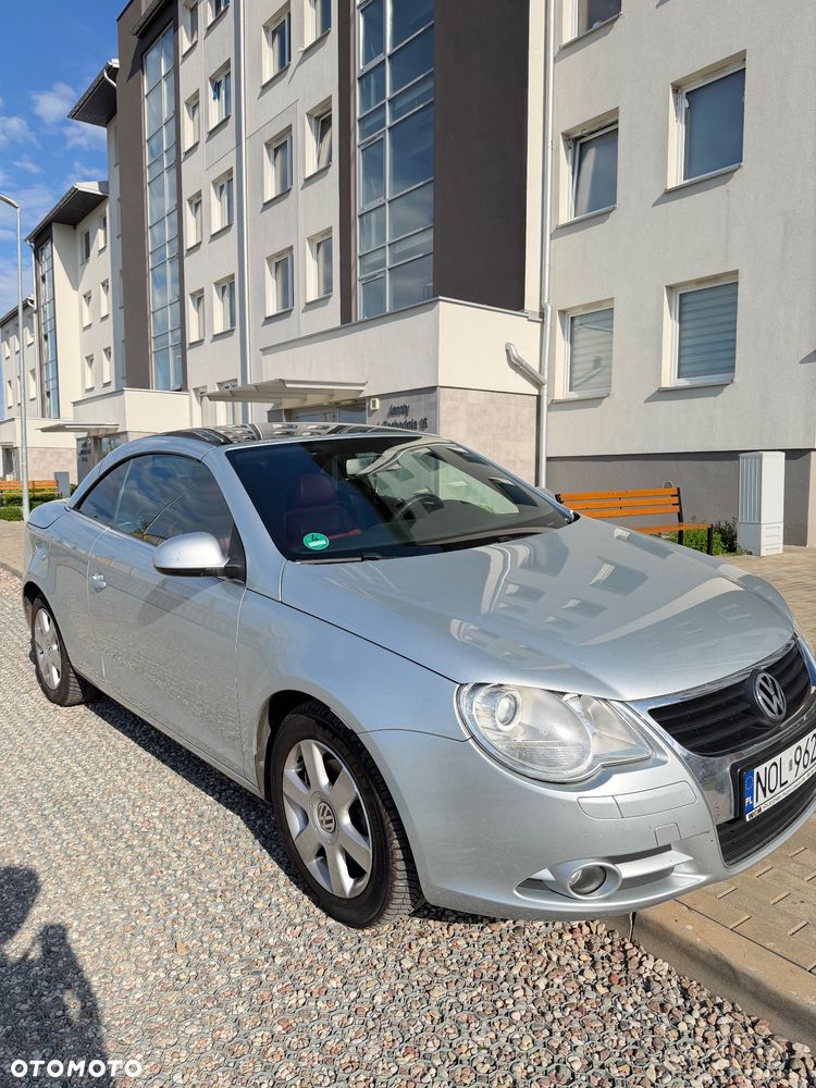 Volkswagen Eos - 2