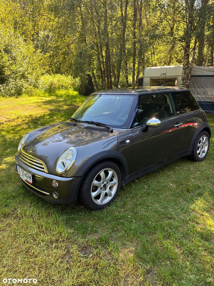 MINI ONE - 4