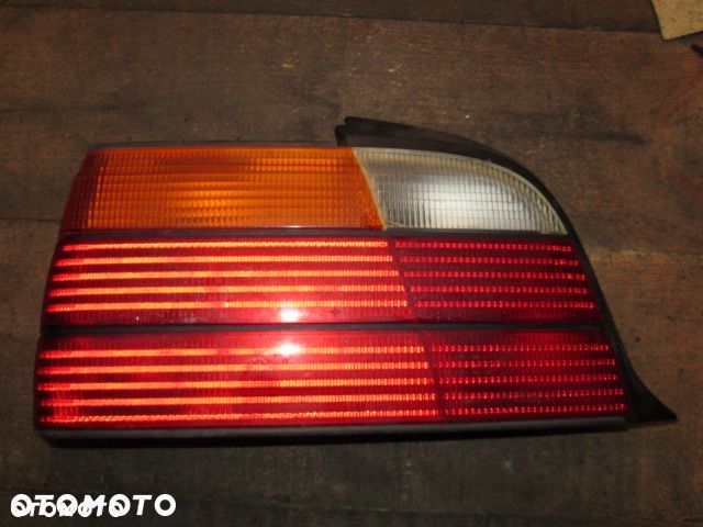LAMPA TYLNA E36 COUPE CABRIO LEWA - 1