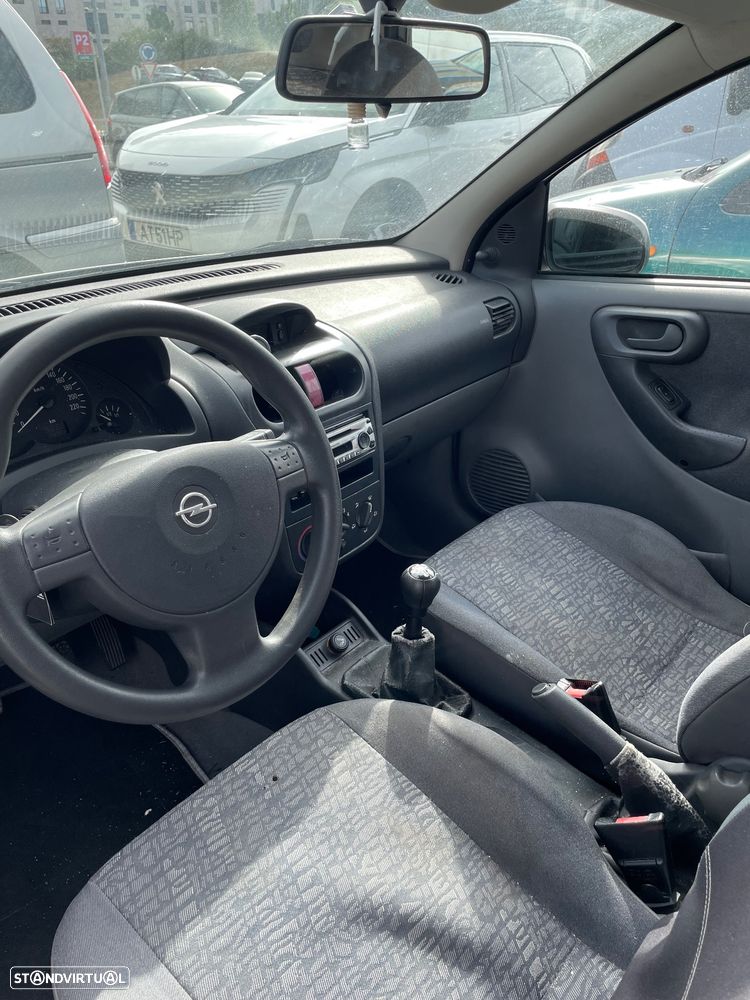 Opel Corsa - 8