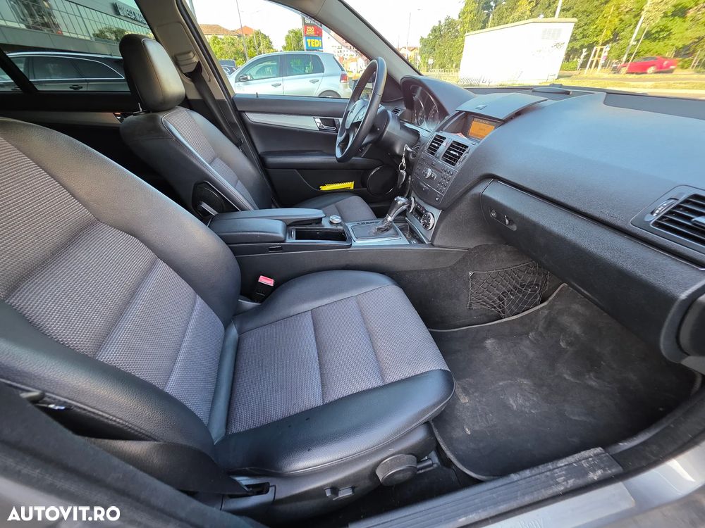 MERCEDES-BENZ C-Class 2010 — imagine 8