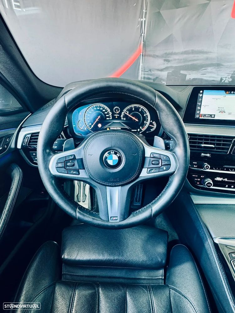 BMW 520 d Pack M Auto - 12