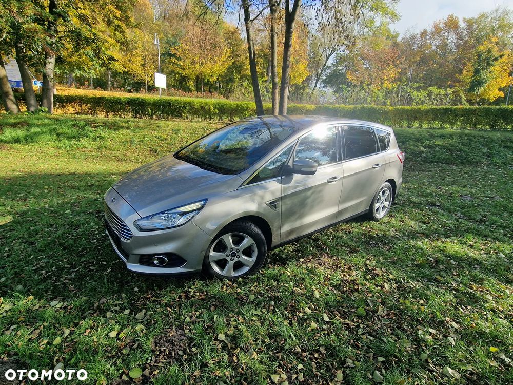 Ford S-Max 2.0 TDCi Titanium PowerShift - 36