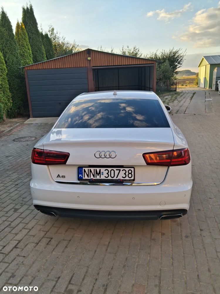 Audi A6 - 4