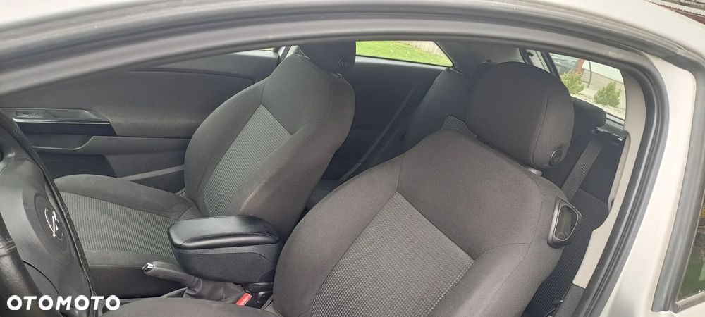 Opel Corsa 1.2 16V Enjoy - 7