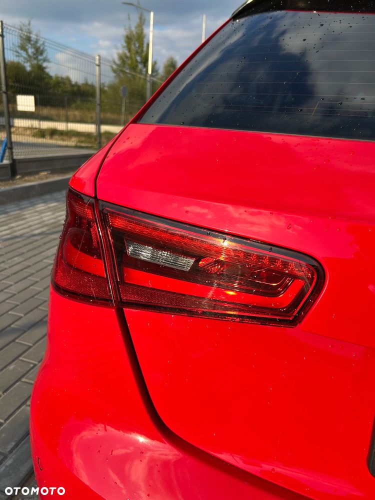Audi A3 1.8 TFSI Ambiente - 34