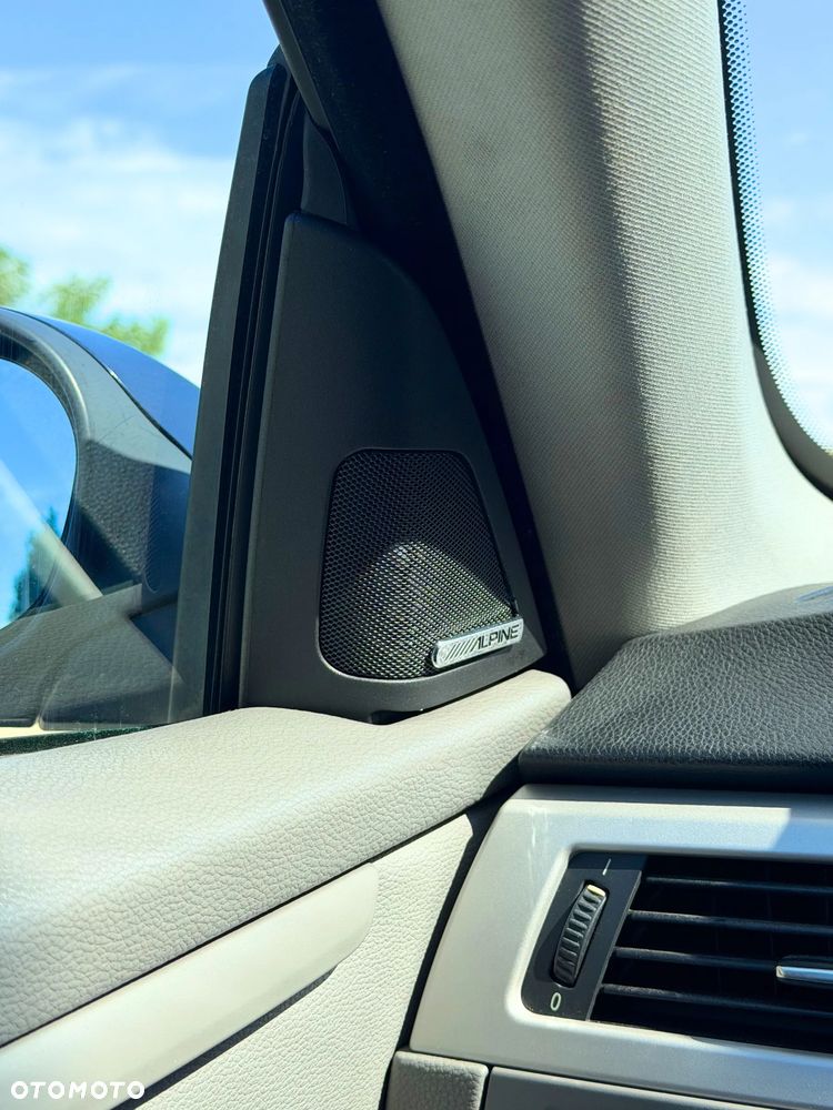 BMW Seria 3 320d - 34