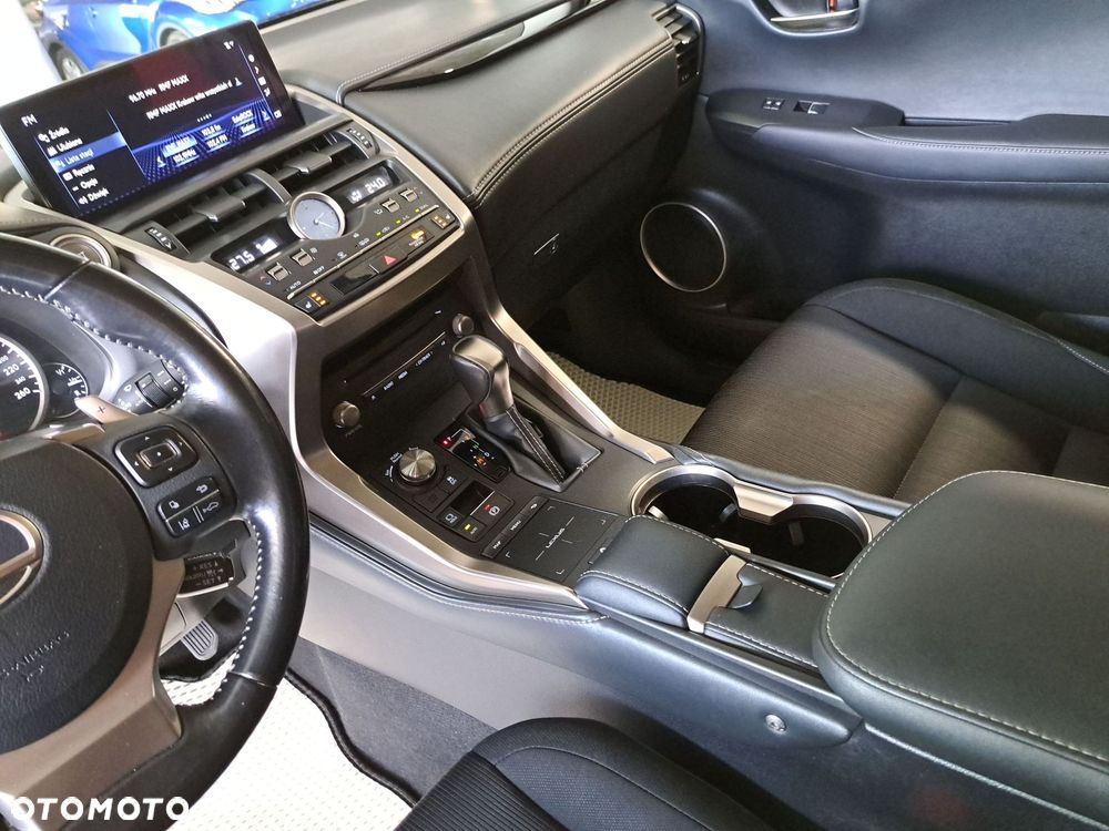 Lexus NX 300 Optimum AWD - 29