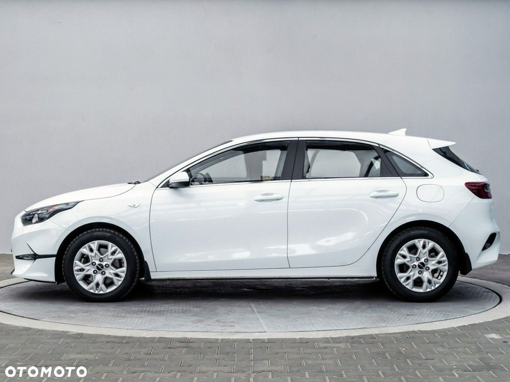 Kia Ceed 1.5 T-GDI M - 6