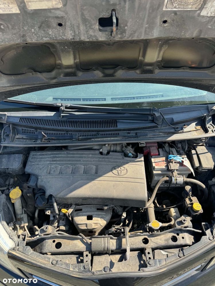 Toyota Yaris - 5