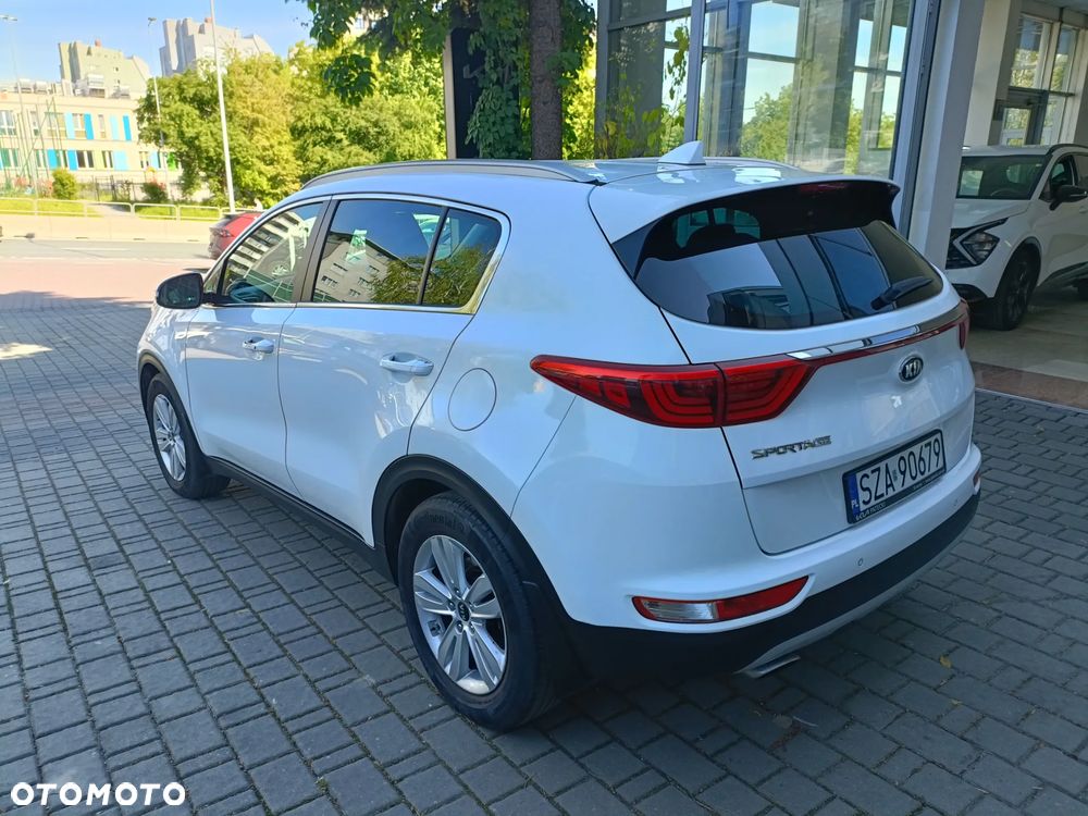 Kia Sportage 1.6 T-GDI Business Line 2WD - 6