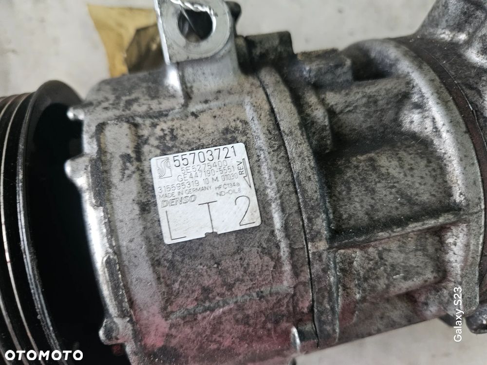 Sprężarka kompresor klimatyzacji Opel Corsa D 1,3 CDTI 2011r 55703721 LT2 - 2