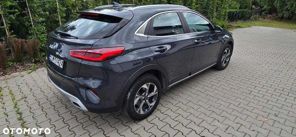 Kia XCeed 1.6 CRDi Eco-Dynamics+ (48V Mild-Hybrid) LAUNCH EDITION - 4