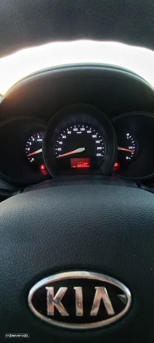 Kia Rio 1.1 CRDi EX - 7
