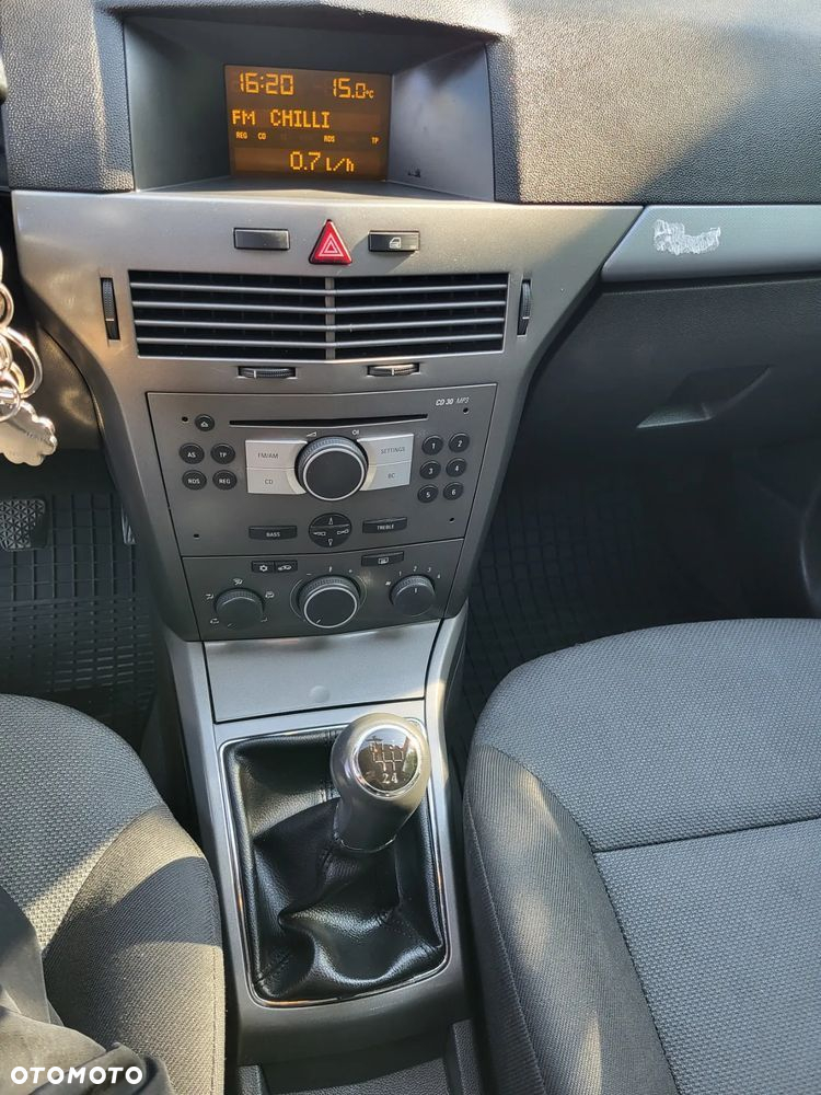 Opel Astra 1.4 Enjoy - 11