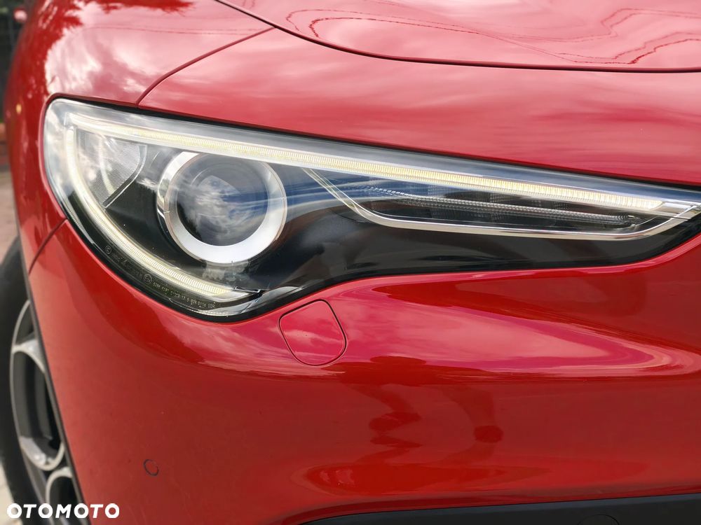 Alfa Romeo Stelvio 2.0 Turbo 16V AT8-Q4 Super - 7