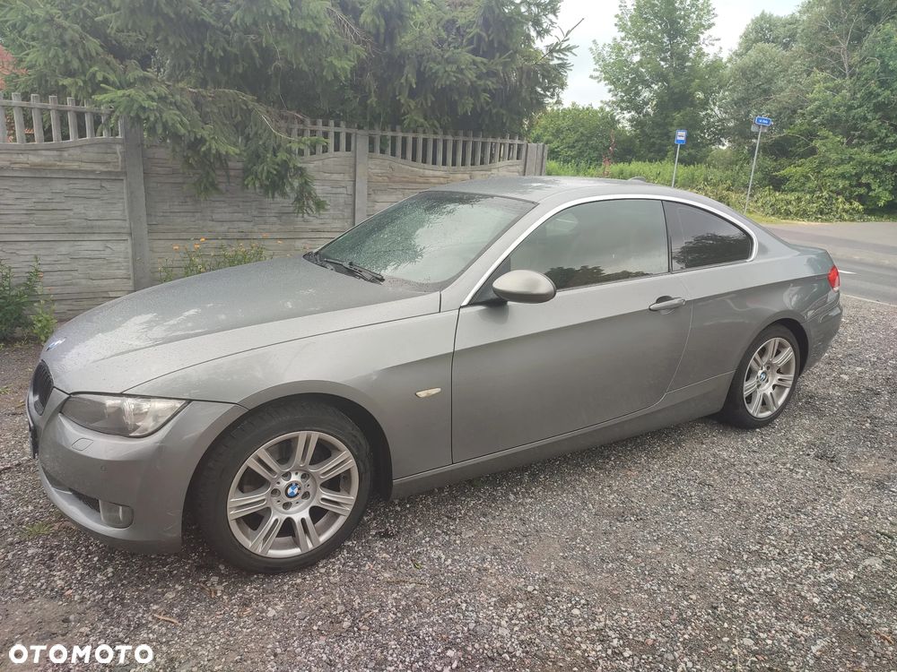 BMW Seria 3 320i Coupe Edition Exclusive - 12