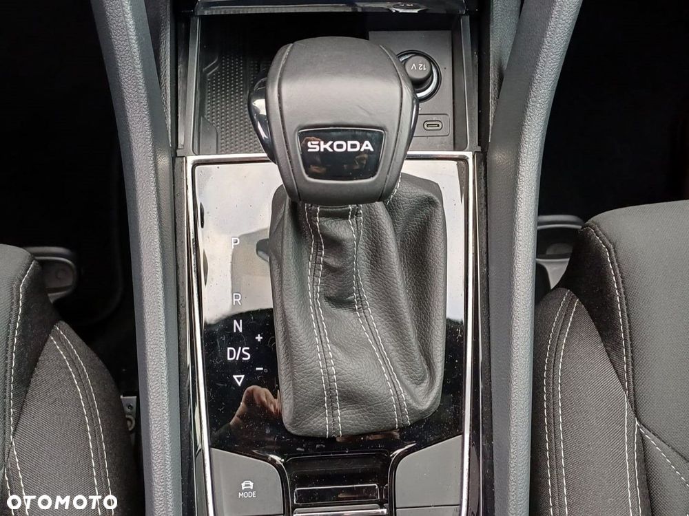 Skoda Karoq 1.5 TSI ACT Sportline DSG - 19