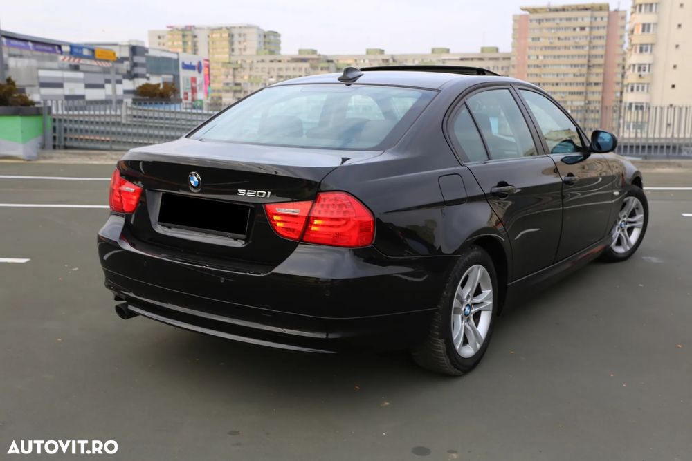 BMW Seria 3 320i Edition Exclusive - 5