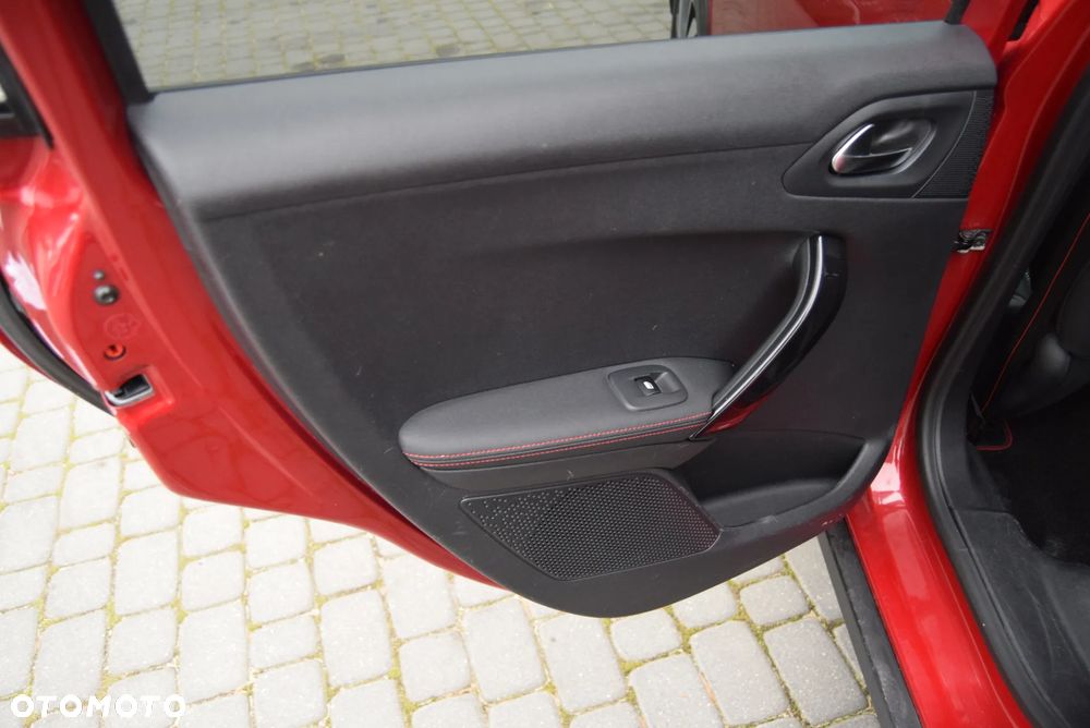 Peugeot 2008 PureTech 130 Stop&Start GT-Line Edition - 26