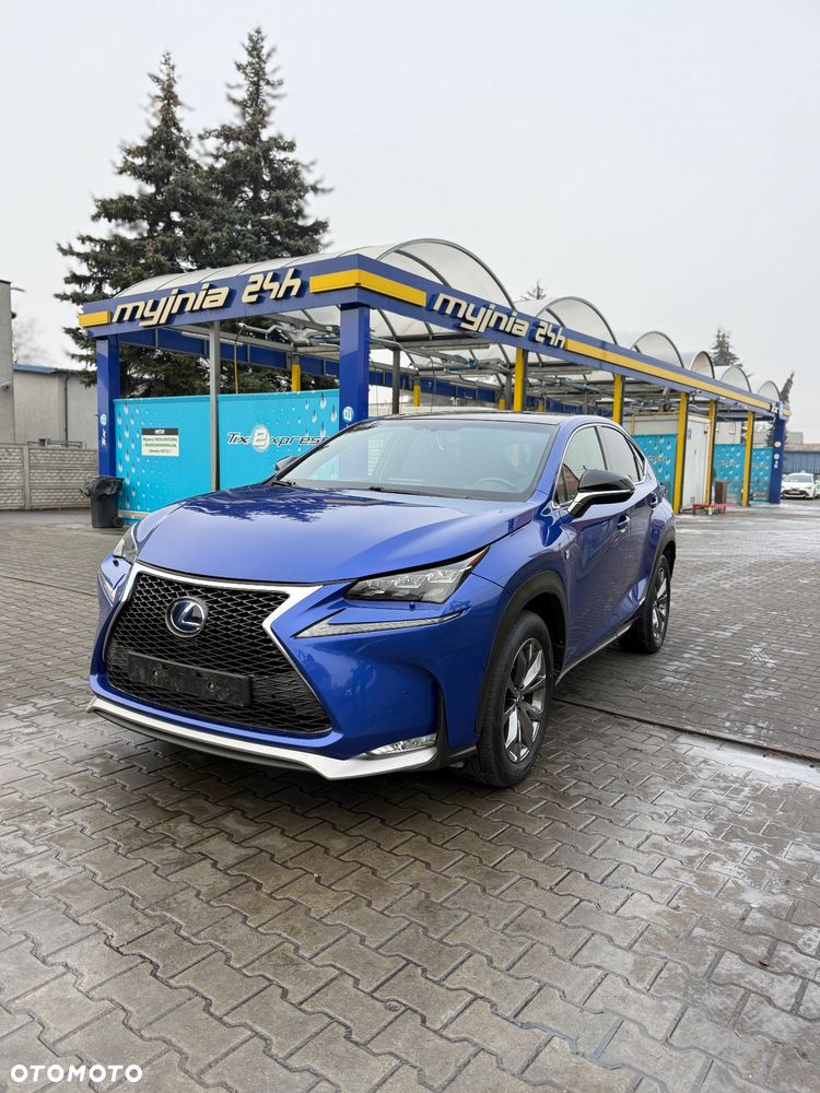 Lexus NX 300h F Sport AWD - 1