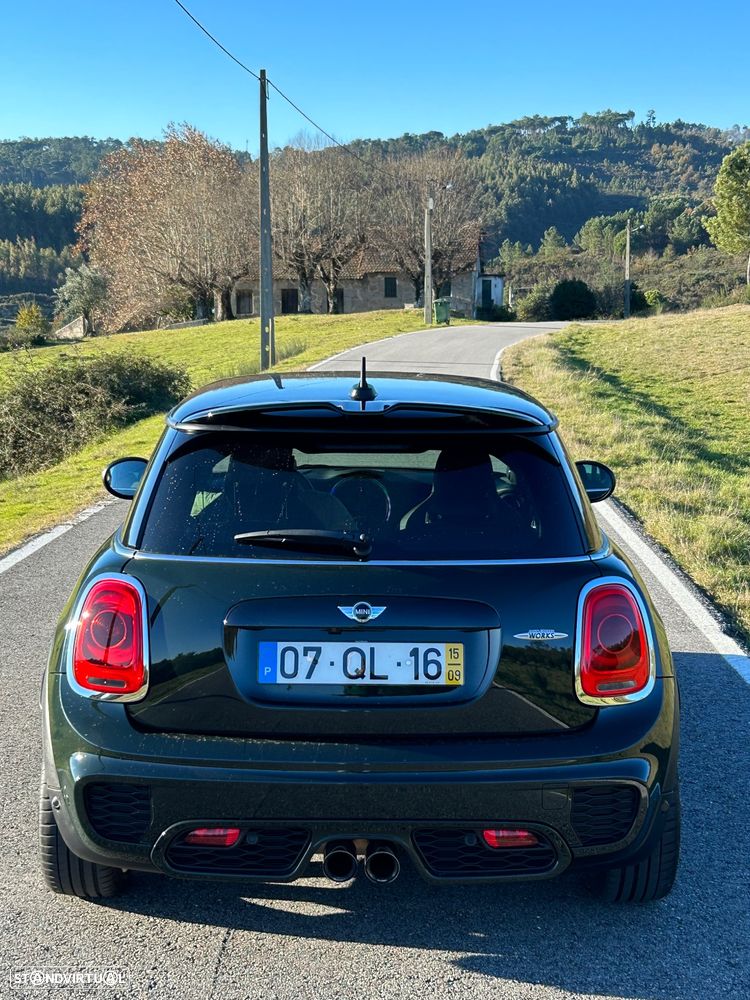MINI 3 Portas John Cooper Works Auto Desportiva - 8