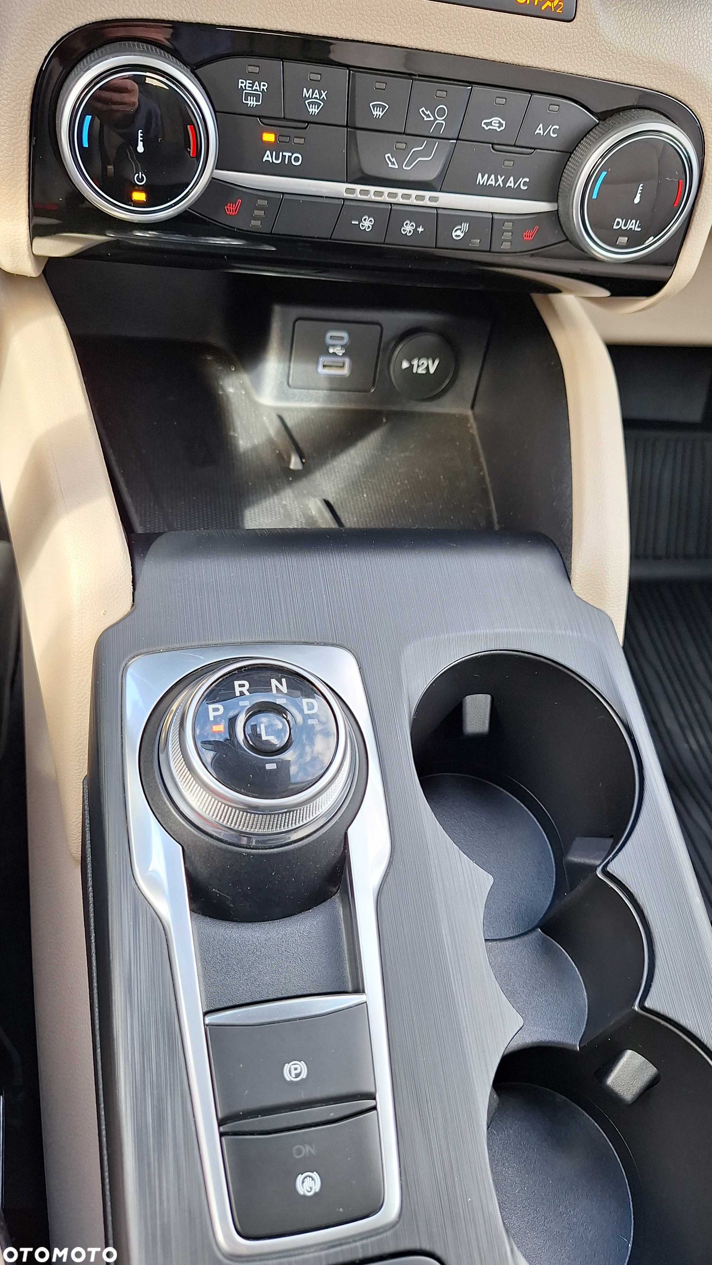 Ford Escape - 19