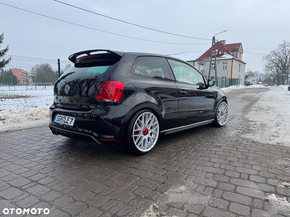 Volkswagen Polo 1.4 DSG GTI - 4