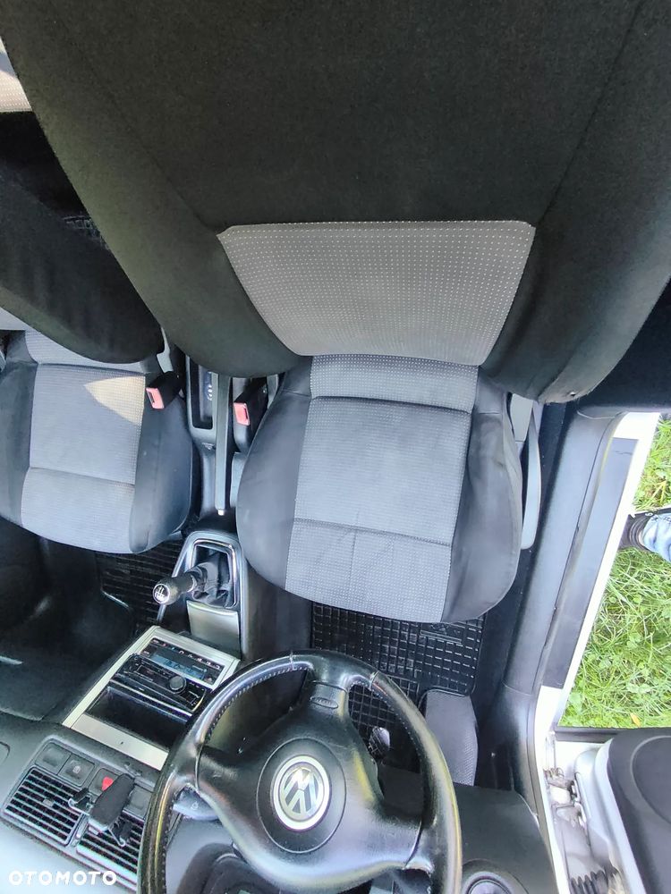 Volkswagen Golf - 19