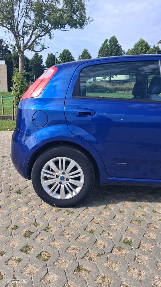 Fiat Grande Punto 1.3 M-Jet Emotion - 16