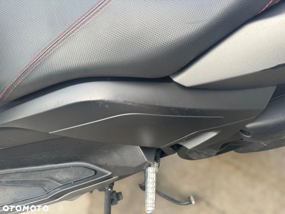 Yamaha X-max - 19