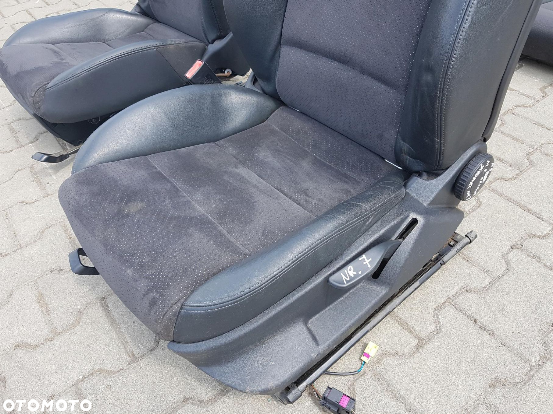 AUDI A3 8P 04-12r S-LINE FOTELE PÓŁSKÓRY KANAPA 3D - 11