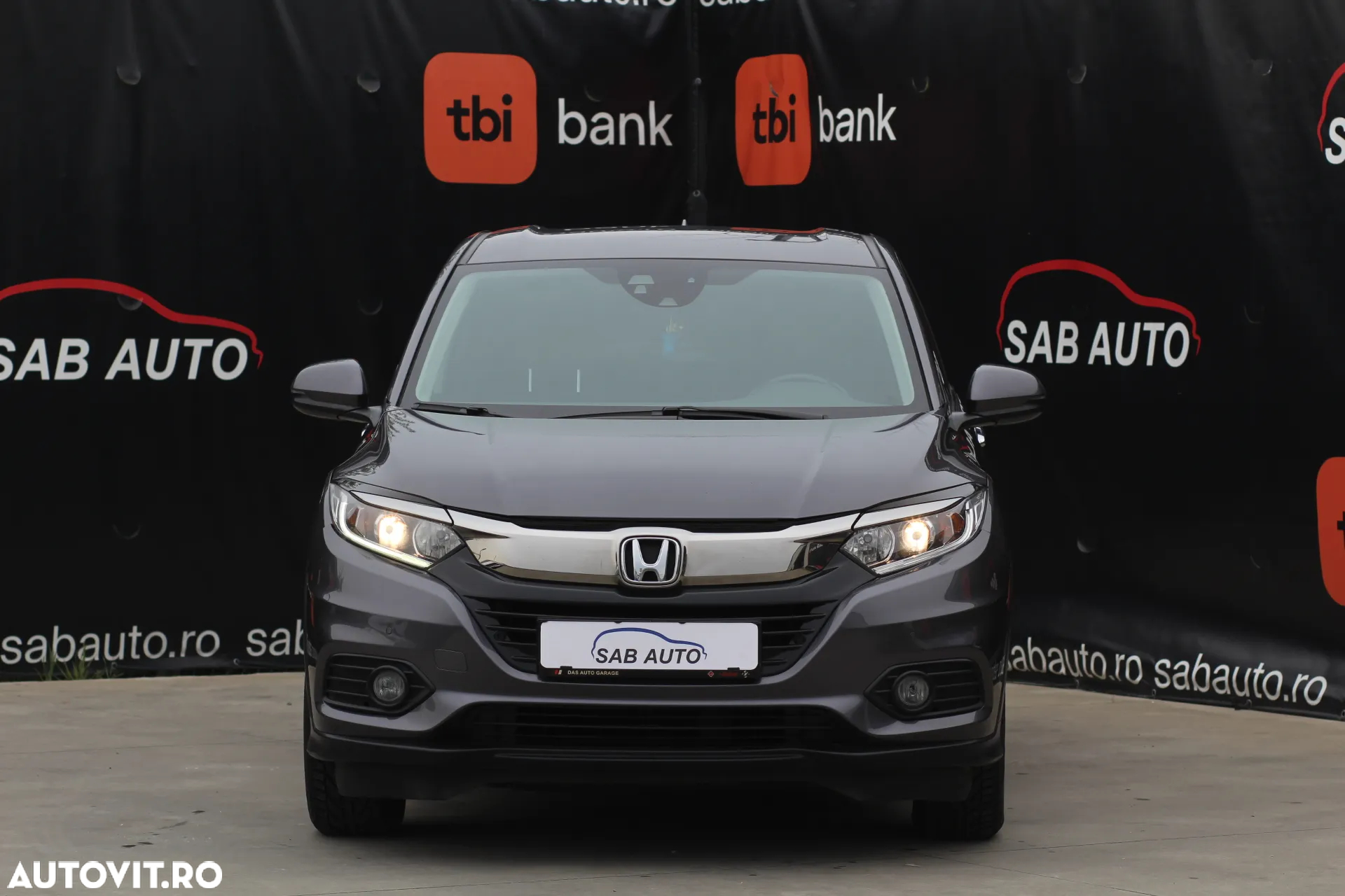 Honda HR-V 1.5 i-VTEC 4x2 CVT Elegance - 2
