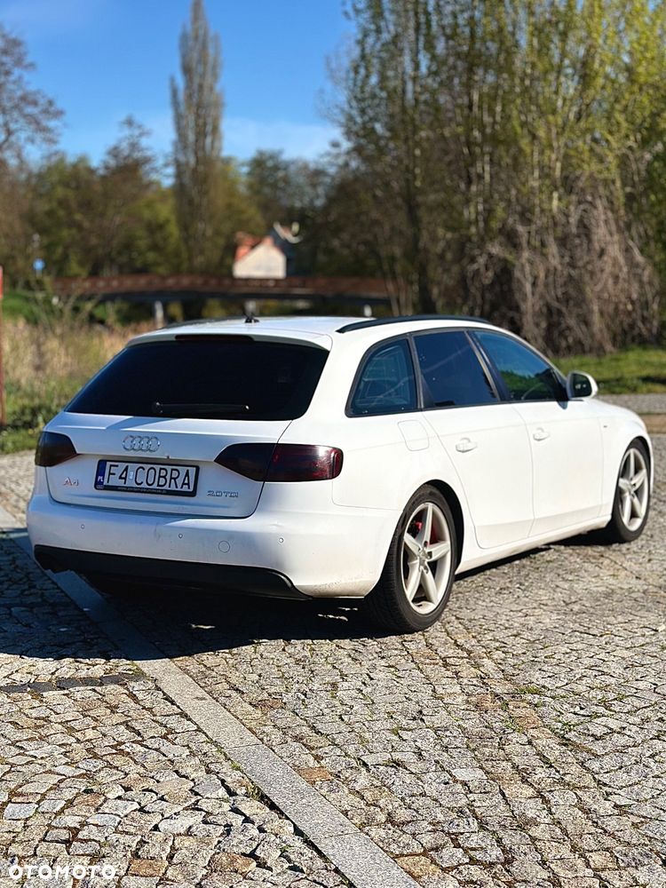 Audi A4 Avant 2.0 TDI - 7